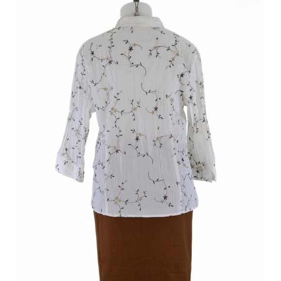St. John's Bay White Floral 3/4 Sleeve Blouse (XL) - Picture 3 of 3